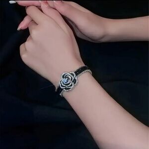 Elegant Vintage-Inspired Rhinestone Rose Bracelet